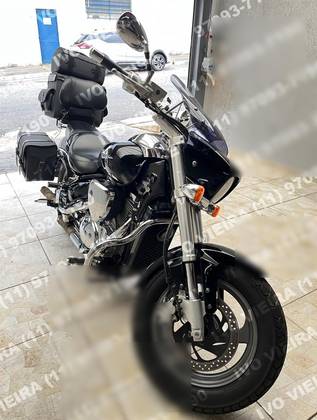 SUZUKI BOULEVARD M800 